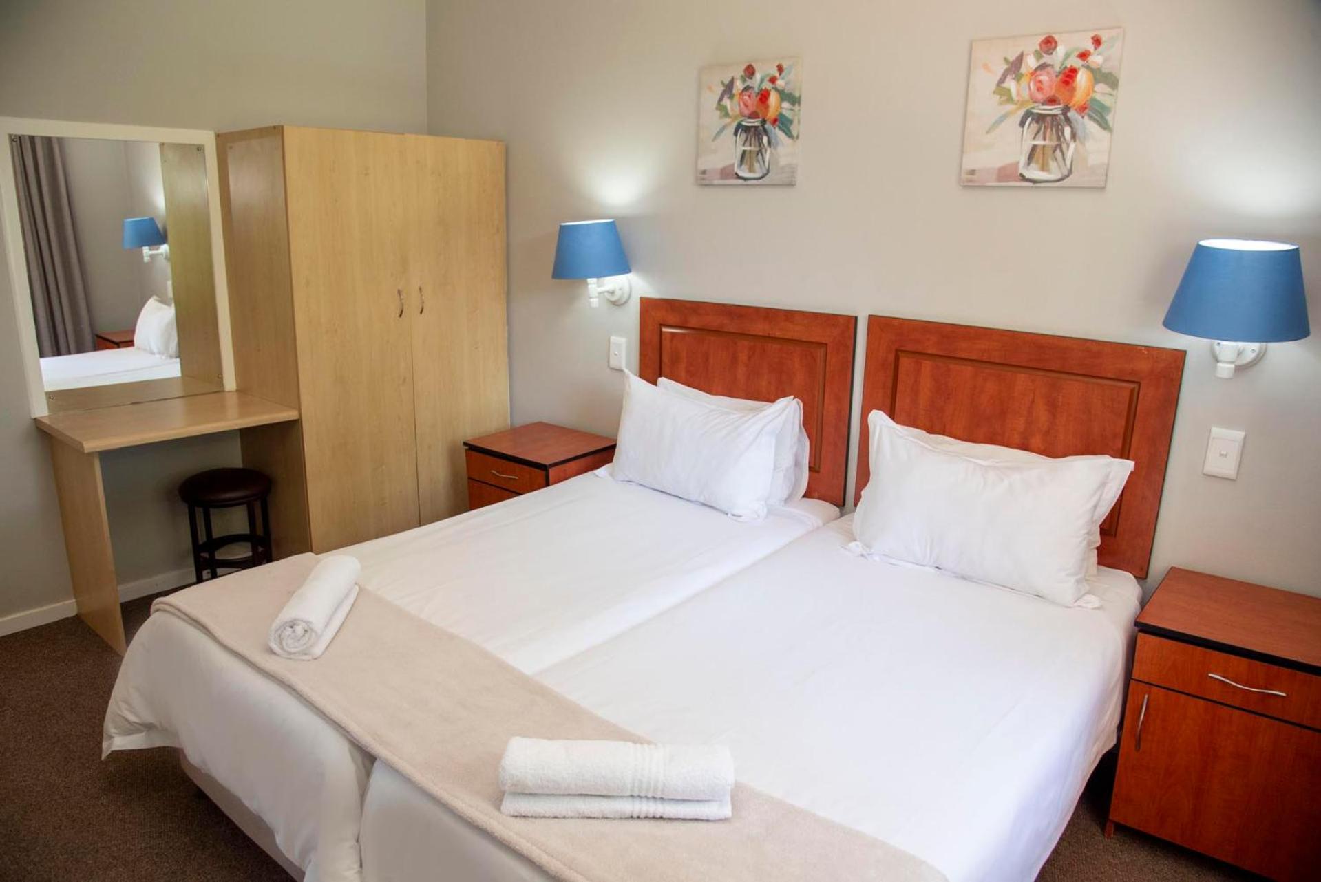 Pine Lodge George Bilik gambar