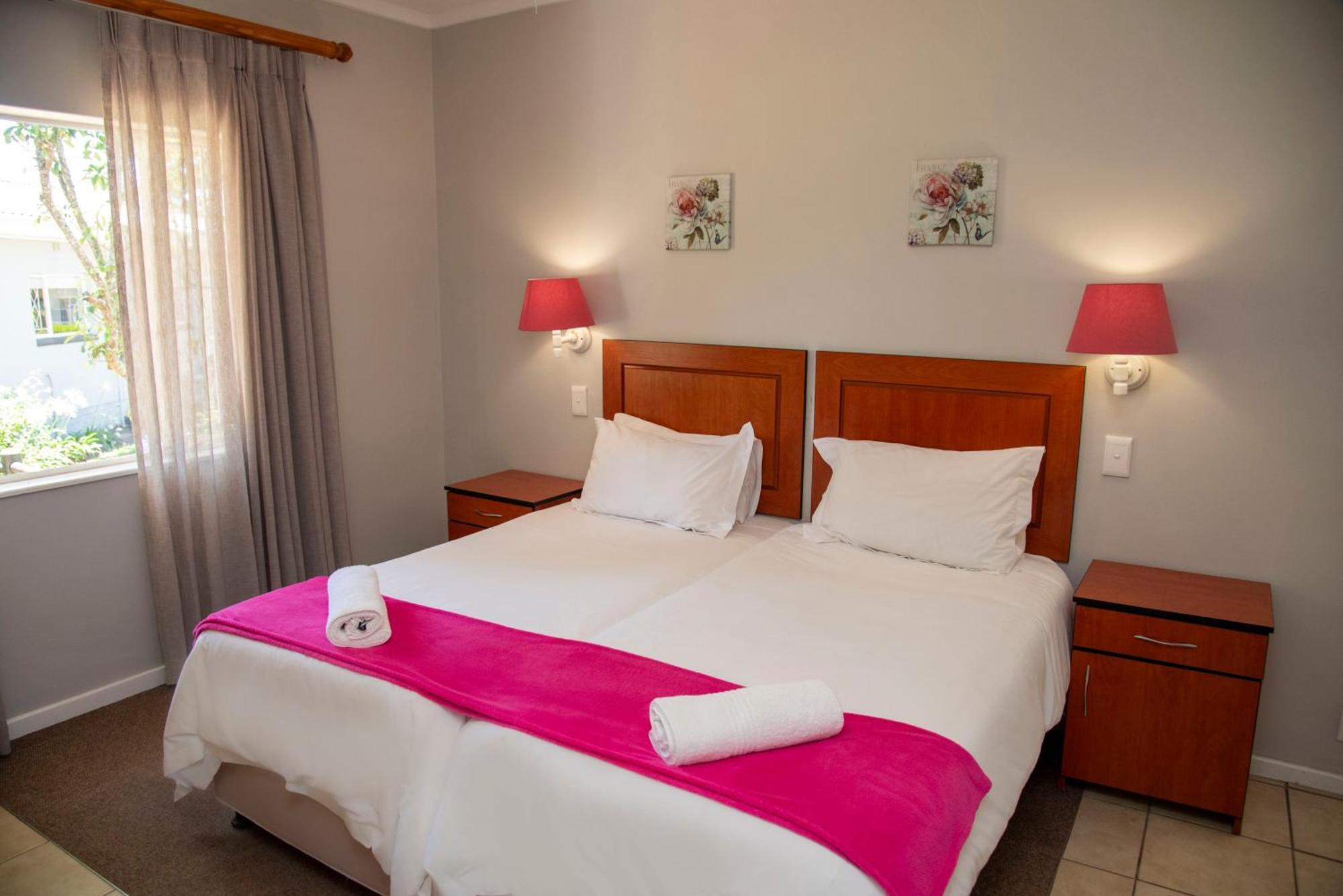 Pine Lodge George Bilik gambar